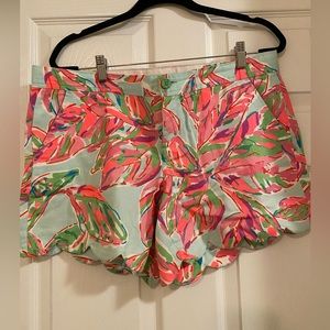 Lily Pulitzer buttercup shorts